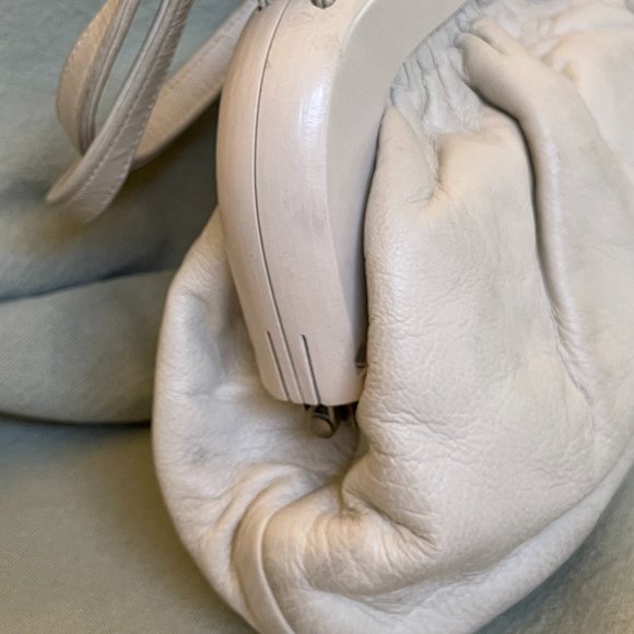 Purse - Picture 3 of 9